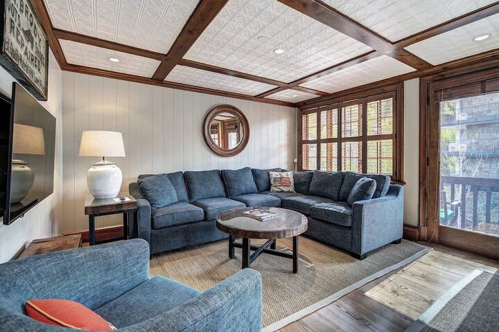 The Lodge at Vail a RockResort by Vail Resorts