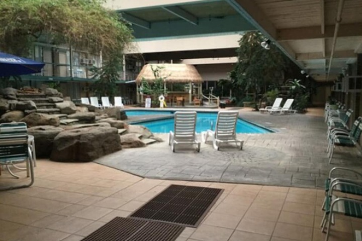 Pool 13 of 66