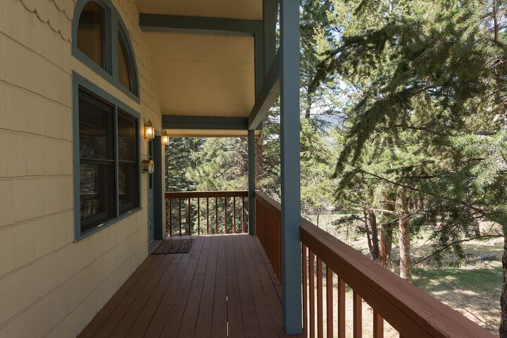Terrace/Patio 100 of 144