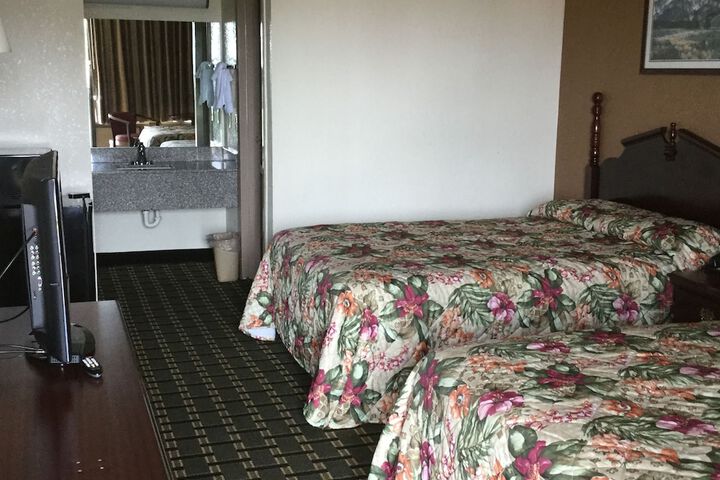 Room 21 of 30
