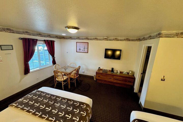 Ocean Breeze Motel