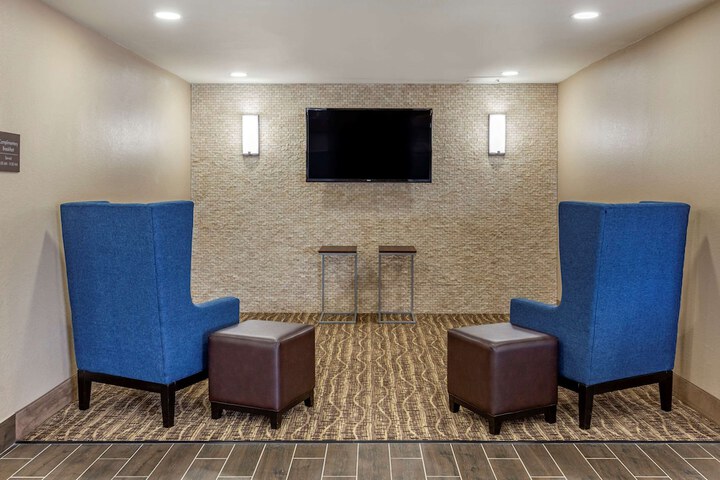 Hotel Interior 7 of 44