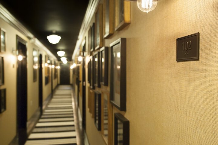 Ballroom/Hall 33 of 41