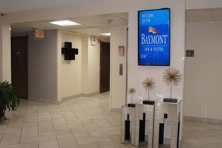 Baymont by Wyndham Chicago / Alsip