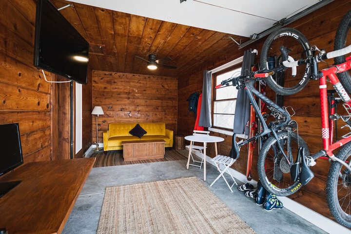 Room 22 of 62