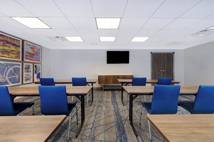 Holiday Inn Express & Suites Moab by IHG
