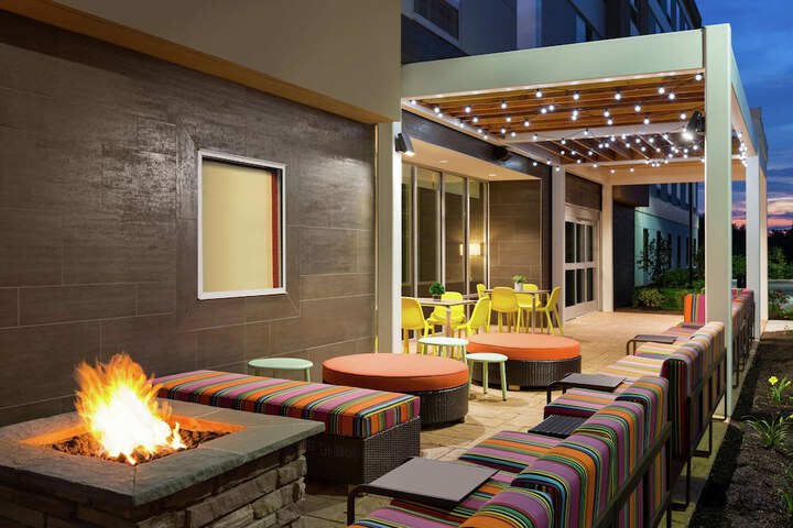 Terrace/Patio 36 of 37
