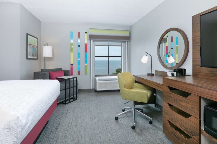 Room 34 of 49