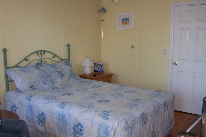 Room 17 of 42