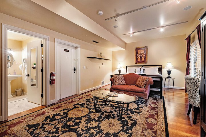 Room 92 of 155
