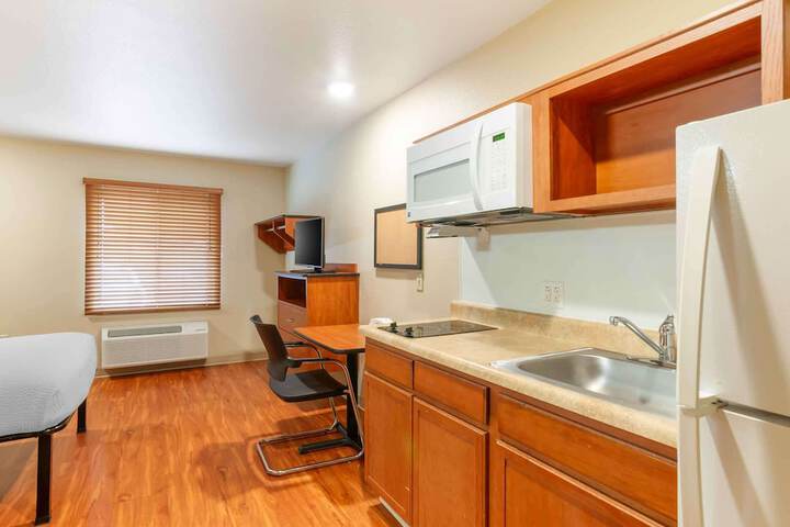 Room 26 of 28