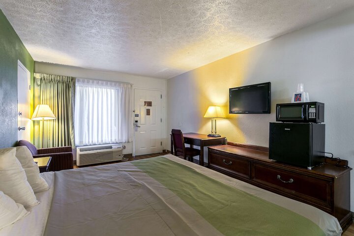 Americas Best Value Inn Edgewood
