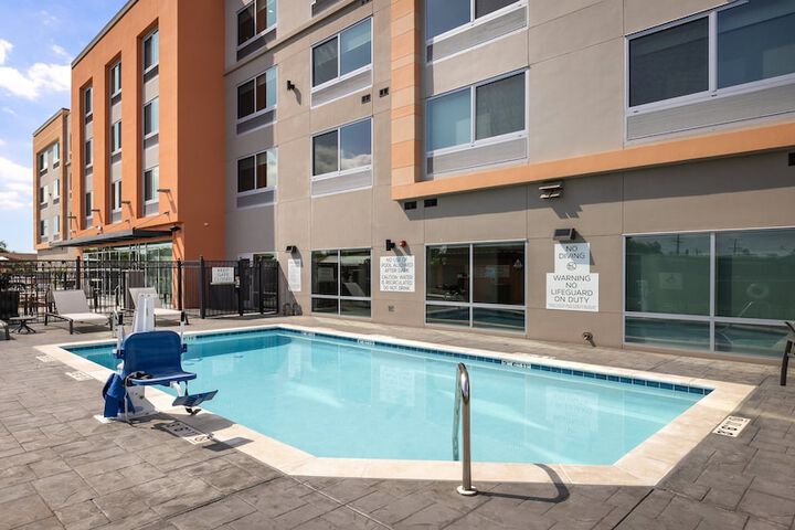 Pool 7 of 47