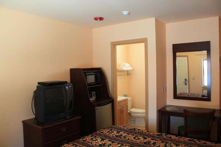 Gold Trail Motor Lodge