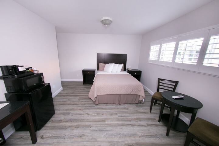 Room 16 of 39