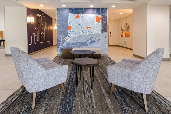 Hotel 6 of 80