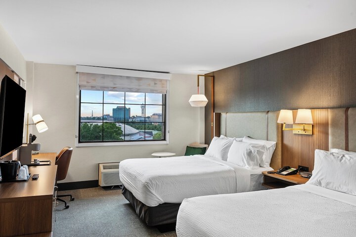 Holiday Inn Niagara Falls State Park Entry by IHG