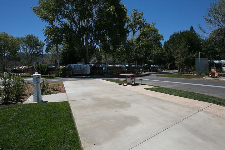Flying Flags RV Resort & Campground