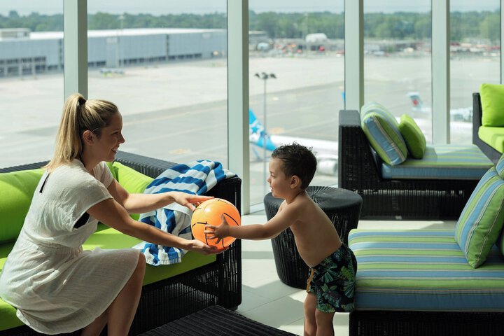 Montreal Airport Marriott In-Terminal Hotel