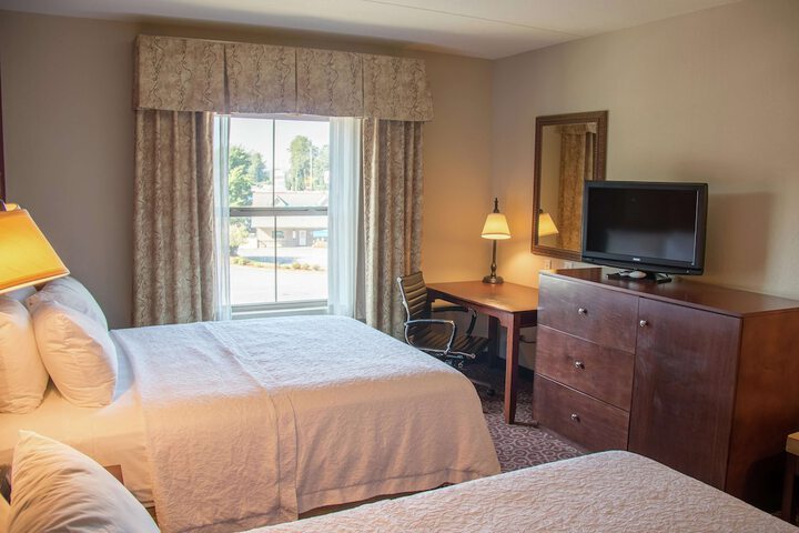 Room 12 of 38