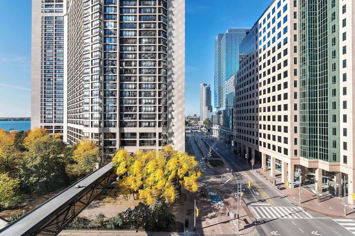 The Westin Harbour Castle Toronto