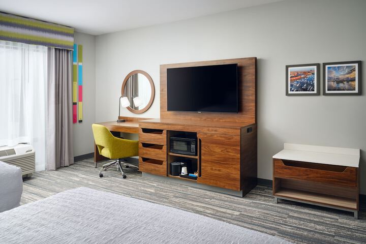 Room 28 of 45