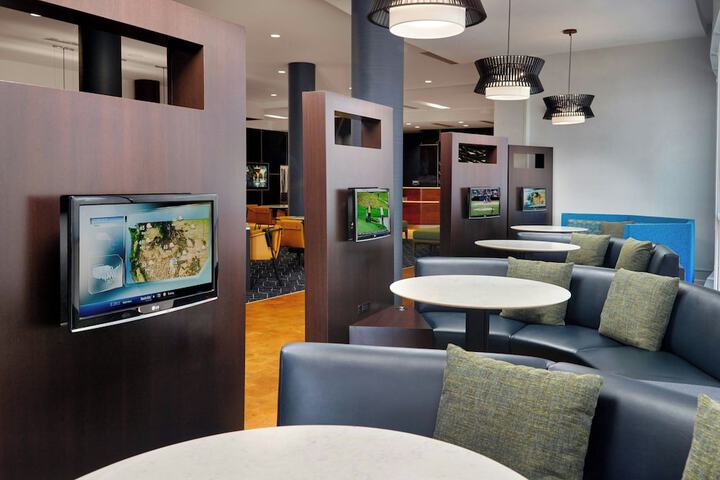 Courtyard by Marriott Warner Robins