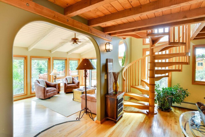 Buena Vista Retreat: Steps To Arkansas River!