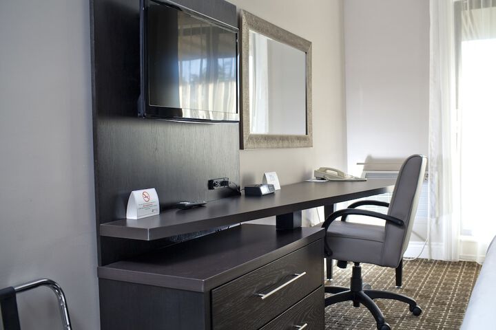 Room 20 of 86