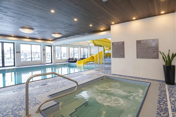 Sandman Signature Sherwood Park Hotel