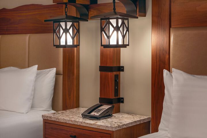 High Peaks Resort