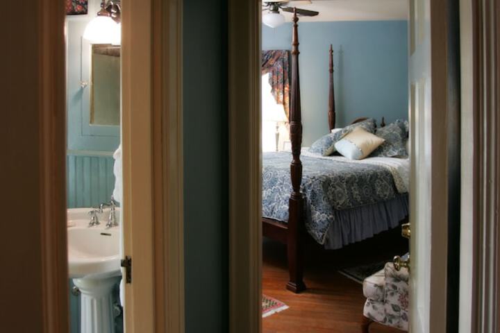 Room 56 of 89