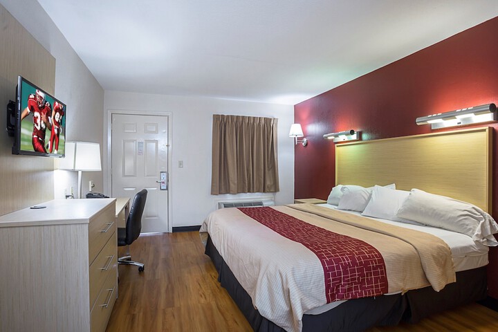 Room 25 of 31