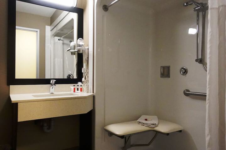 Ramada by Wyndham Moose Jaw