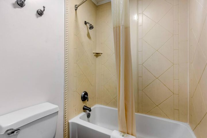 Quality Inn Athens I-65 / Huntsville Area West