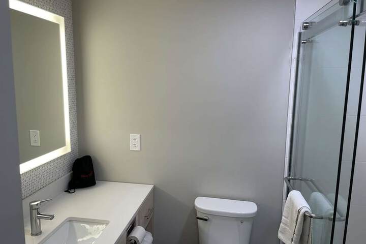 Room 19 of 39