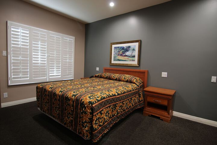 Room 14 of 30