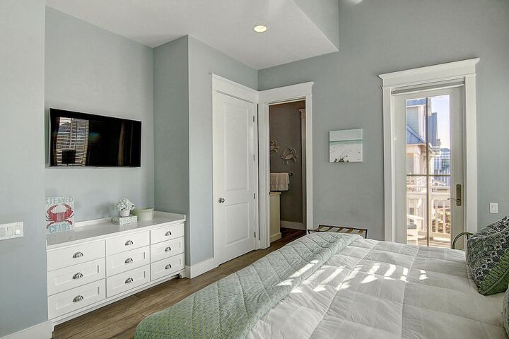 Room 17 of 47