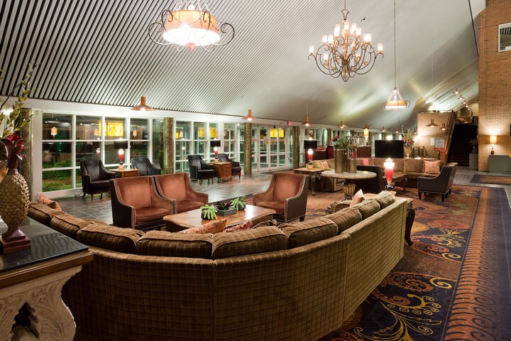 Hotel 14 of 107