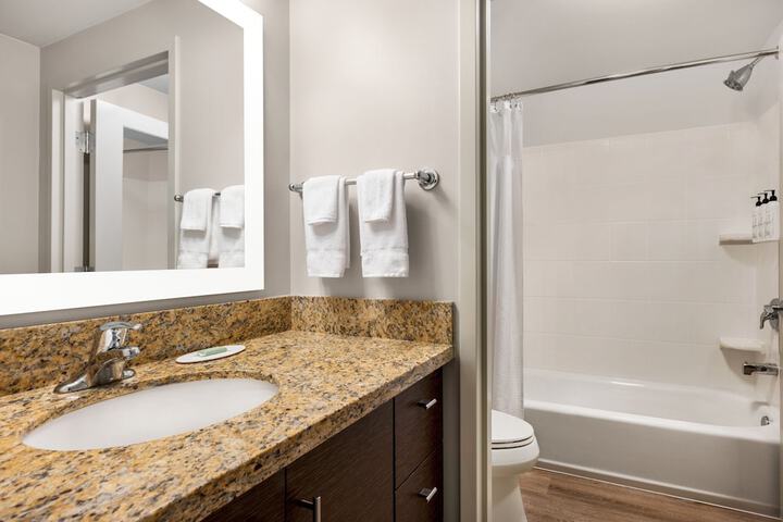 Towneplace Suites by Marriott Harrisburg West / Mechanicsburg