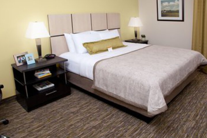 Suite 34 of 51