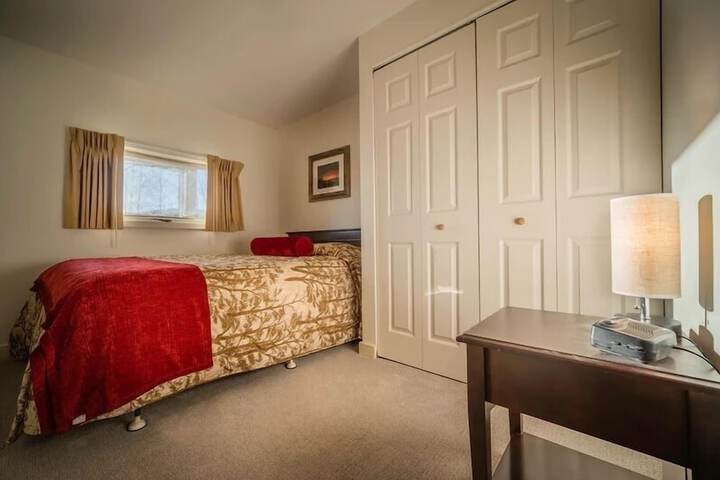 Room 30 of 112