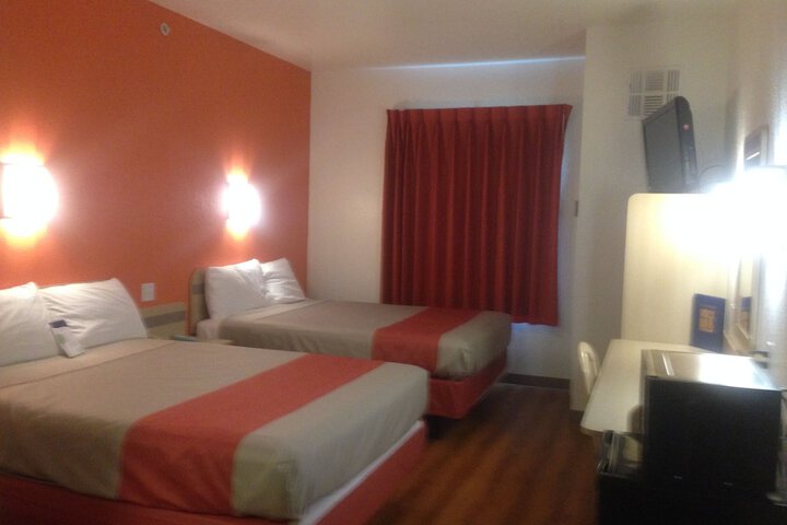 Motel 6 El Reno OK