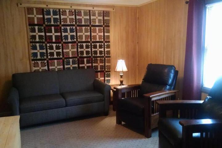 Allen Gulch Cabins