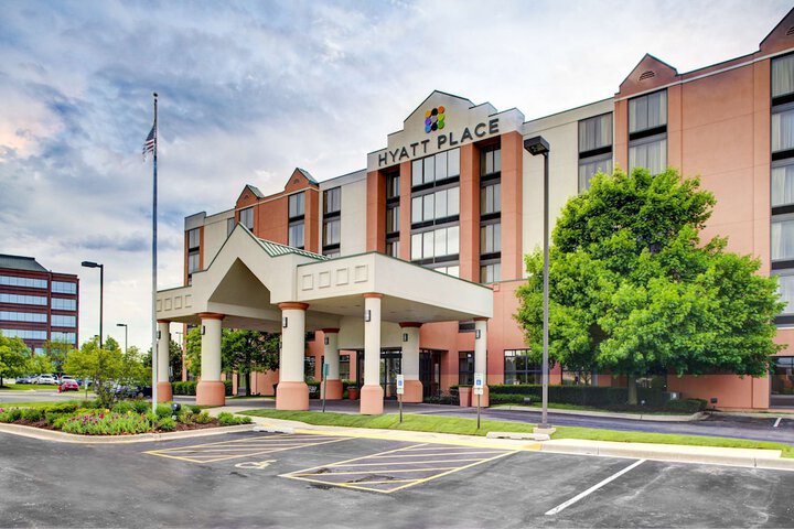 Hotel 2 of 43