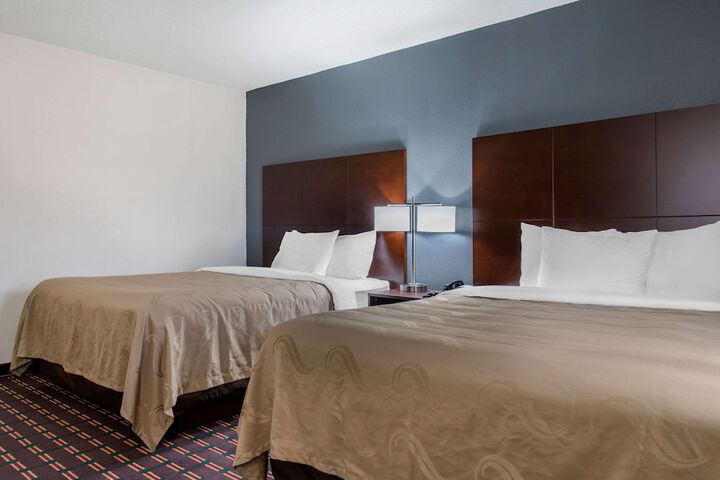 Room 41 of 64