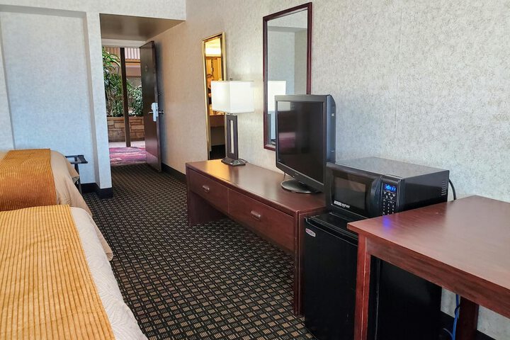 AmericInn by Wyndham Watertown