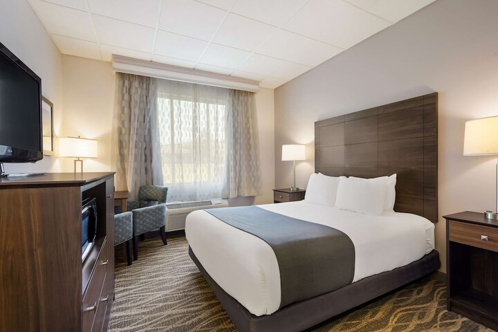 Room 32 of 58
