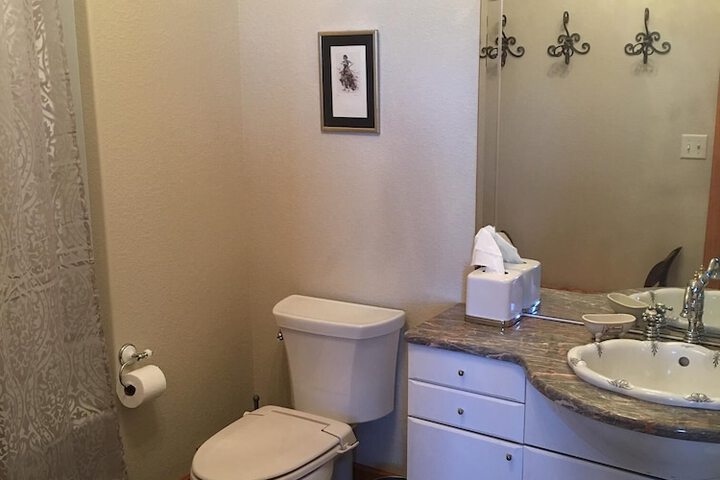 Room 14 of 27