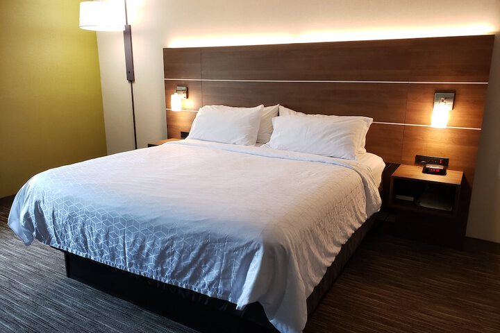 Holiday Inn Express Edgewood-Aberdeen-Bel Air by IHG